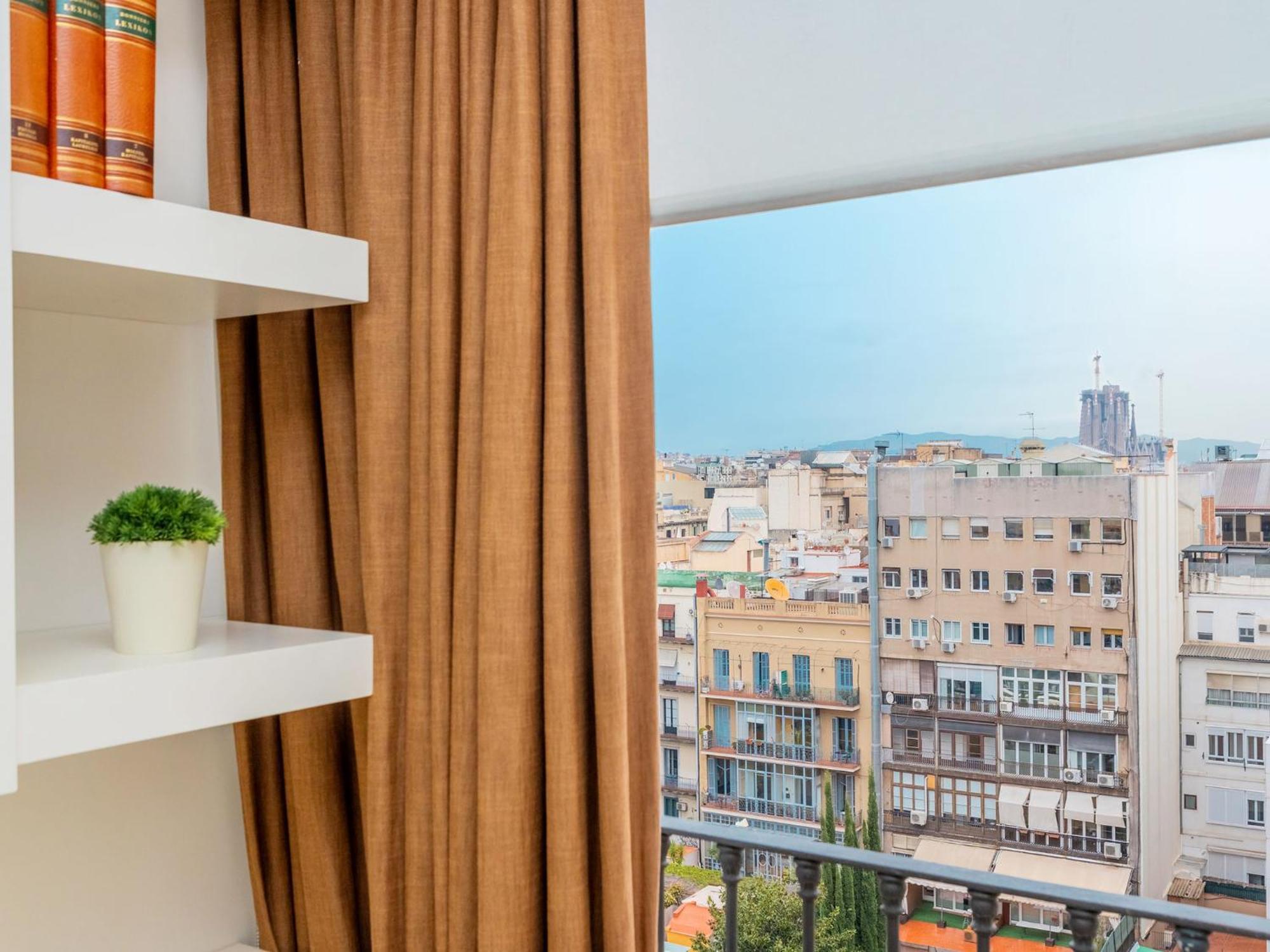 Apartment Centro- Passeig De Gracia - Casa Batllo By Interhome Barselona Dış mekan fotoğraf