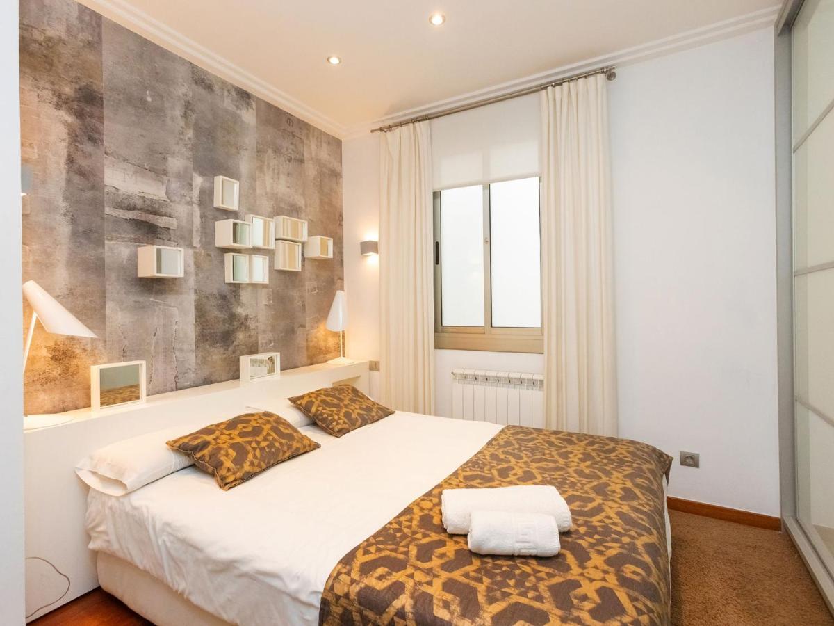 Apartment Centro- Passeig De Gracia - Casa Batllo By Interhome Barselona Dış mekan fotoğraf